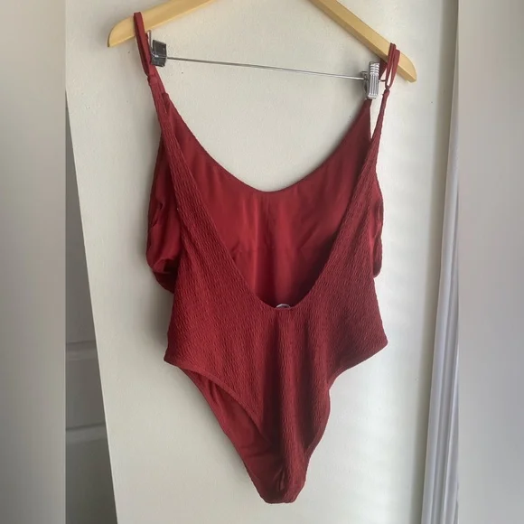 Aerie Cheeky Brick Red Ribbed One Piece Swimsuit Sexy High Cut Smocked Size XL - Picture 3 of 6